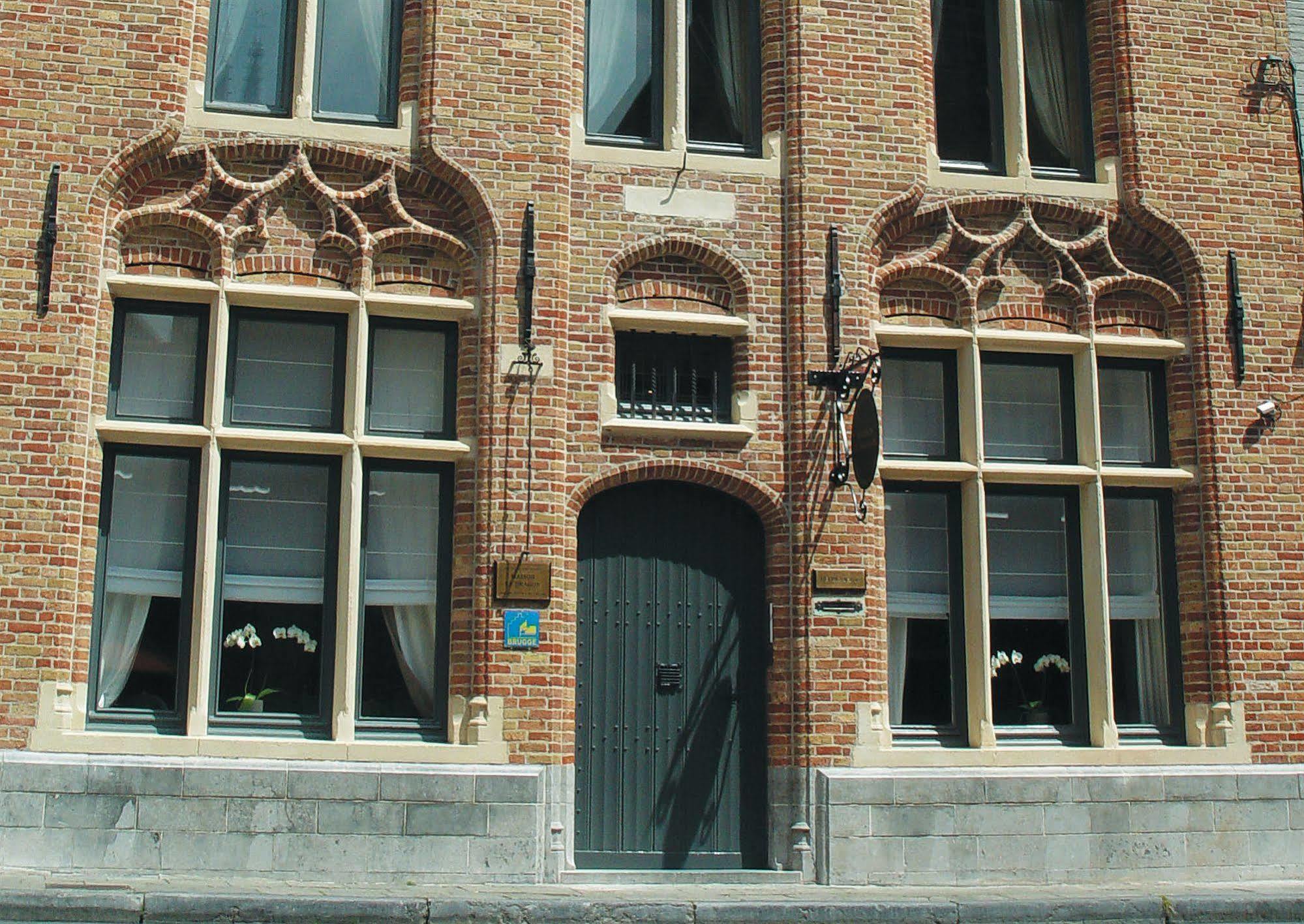 Maison Le Dragon Couette-café 4*